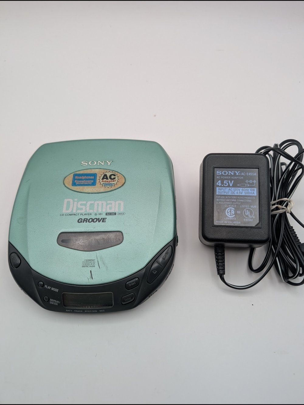 Sony Discman Portable CD Player D-181 - TESTED